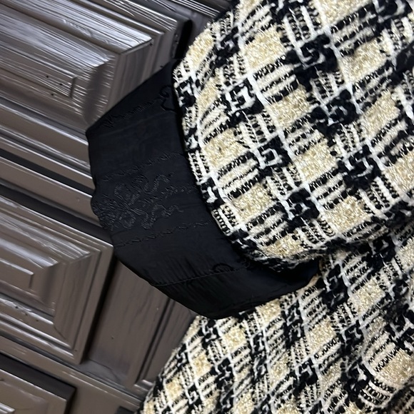 MAKE OFFER Authentic GUCCI Oversized TWEED TRENCH COAT MIDI JACKET G Check - Picture 8 of 16